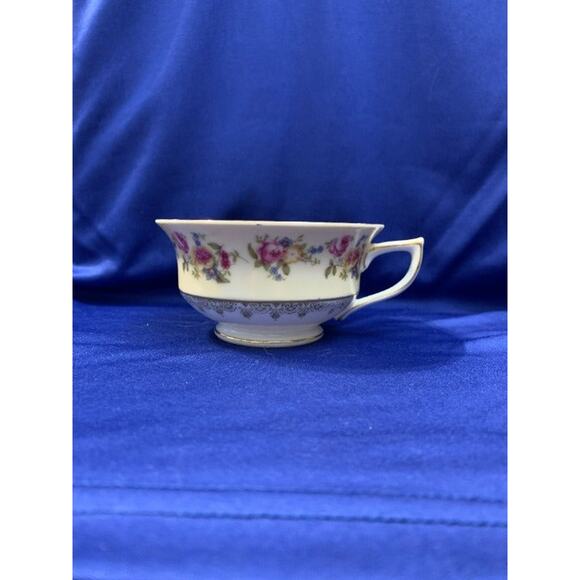 Pair of Gold Castle Teacups Rose and Blue Flower Pattern - Picture 3 of 10
